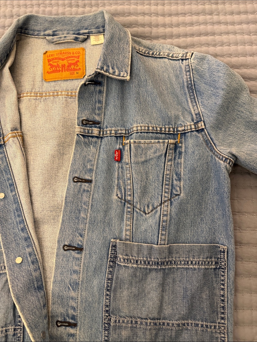 Levi's Classic Light Blue Denim Work Jacket - Picture 6 of 11
